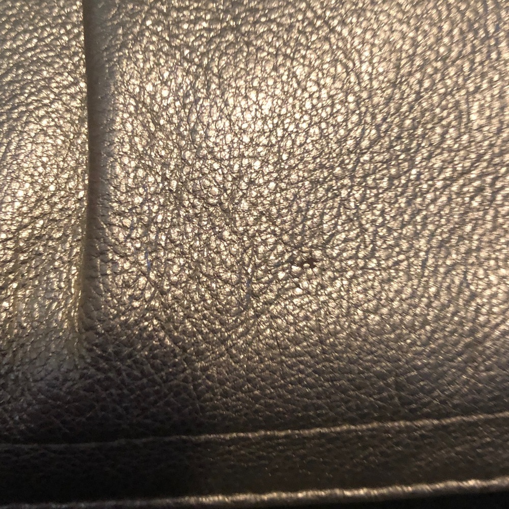 American Leather Company Gold Metallic Crossbody - Picture 10 of 11